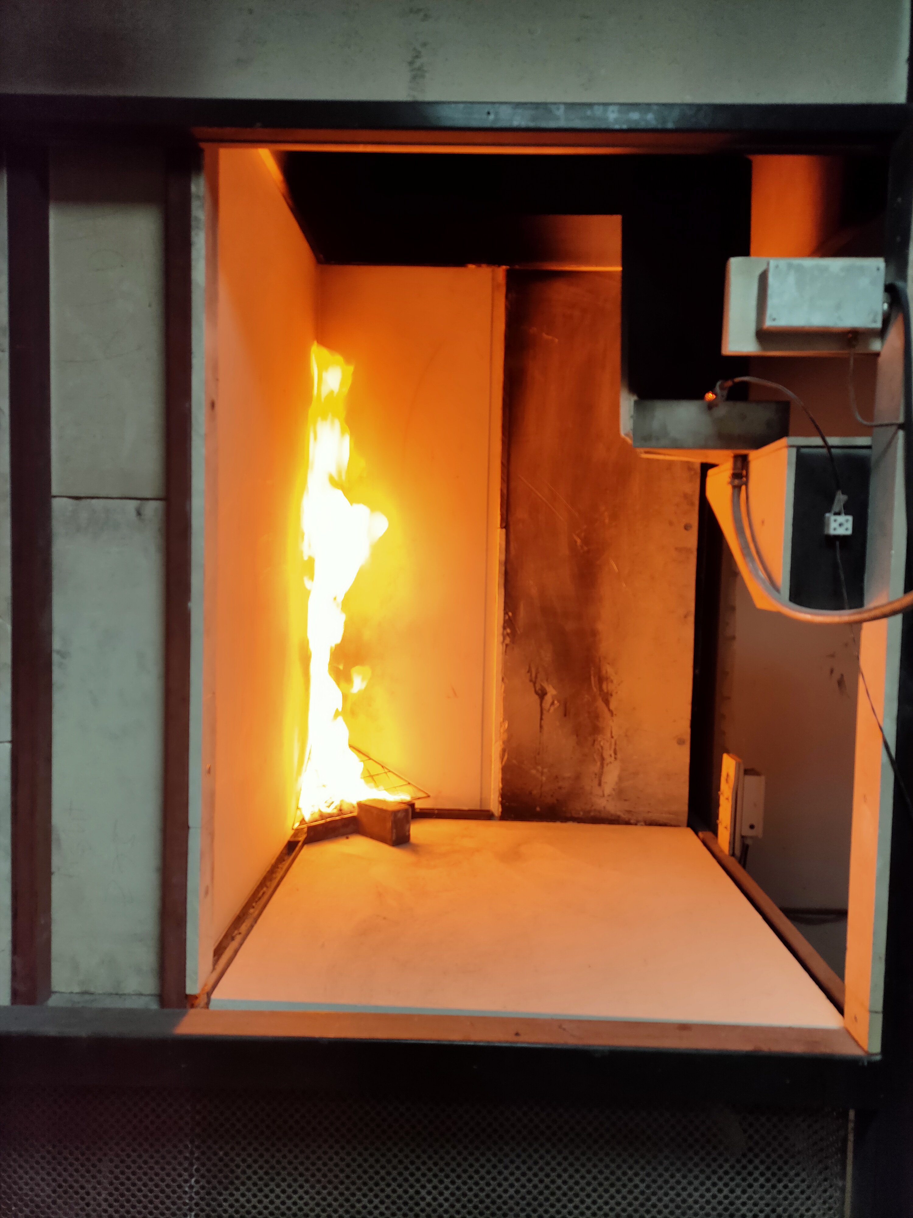 Reaction to fire tests for building products excluding floorings exposed to the thermal attack by a single burning item, BS EN 13823